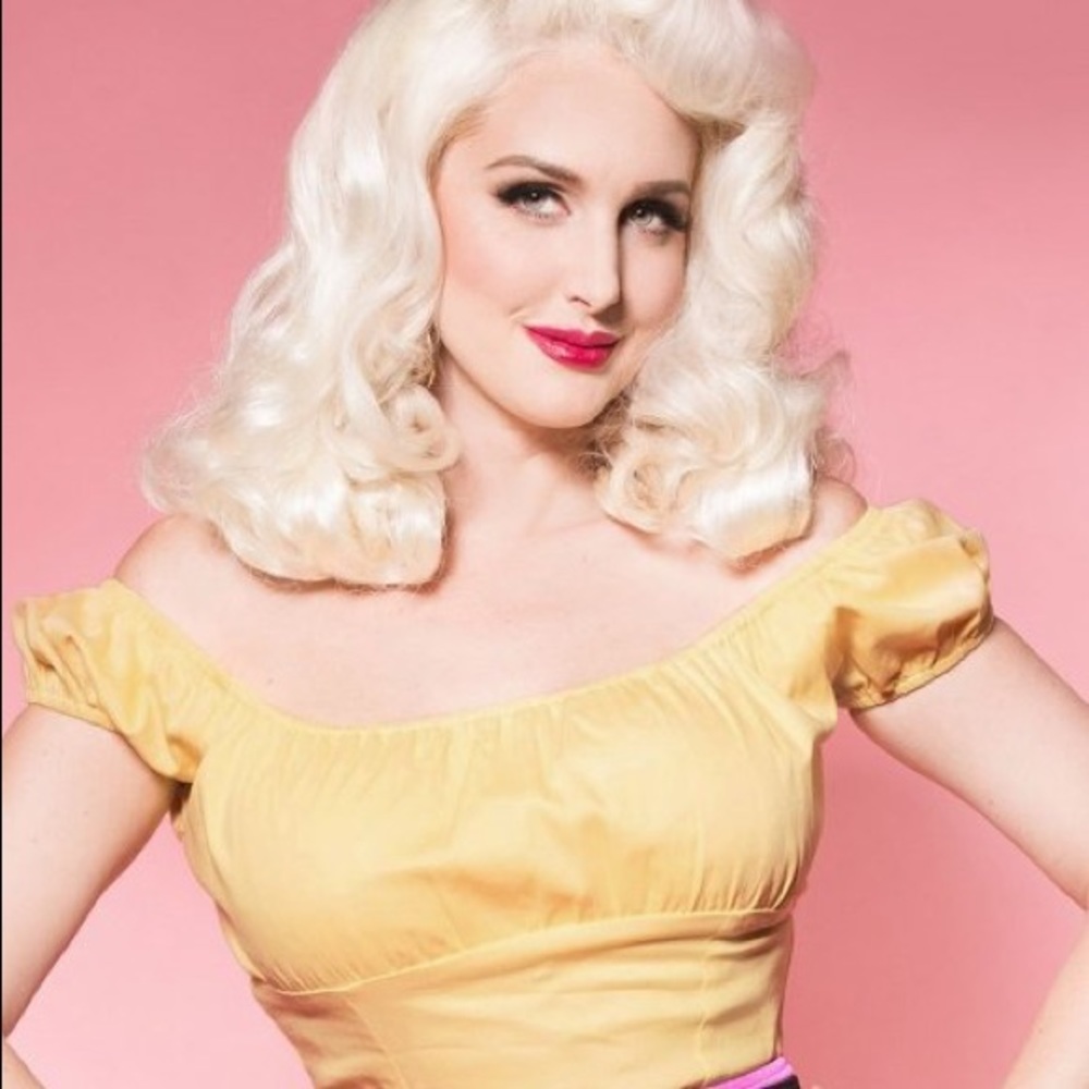 Pinup Couture peasant top in pastel yellow